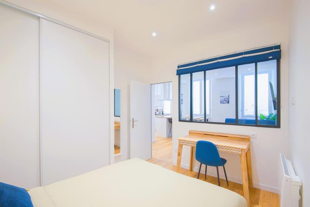 Spacious T2 Near The Halles And The Harbour Тулон Экстерьер фото