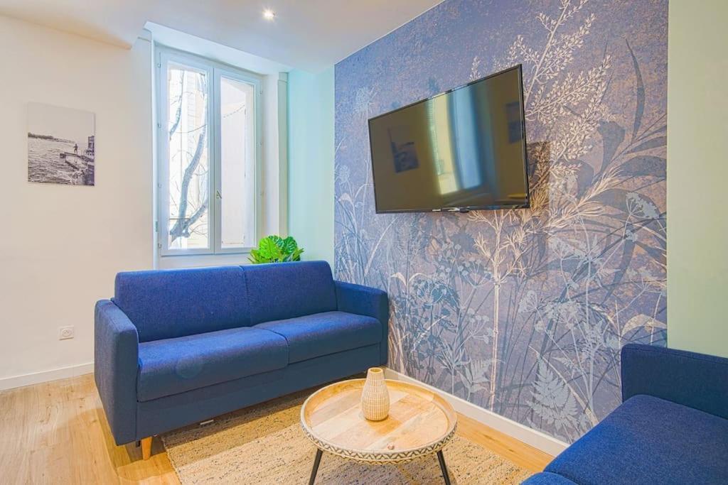 Spacious T2 Near The Halles And The Harbour Тулон Экстерьер фото