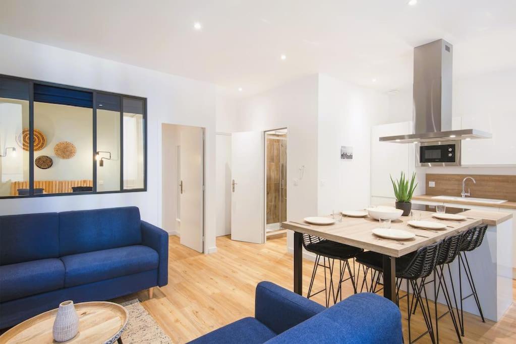 Spacious T2 Near The Halles And The Harbour Тулон Экстерьер фото